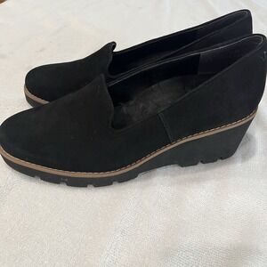 Vionic Willa Lug Sole Wedge Black Suede Water Repellent 9.5 Career Comfort